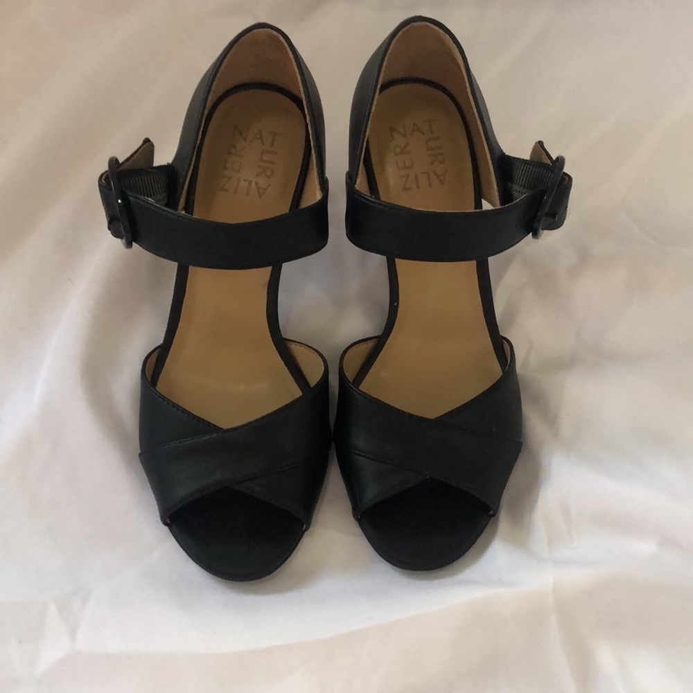 Naturalizer Bardot black heel